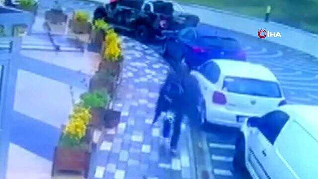 Başakşehir'de hareketli anlar! Hırsızı durdurmak isterken başından silahla vuruldu