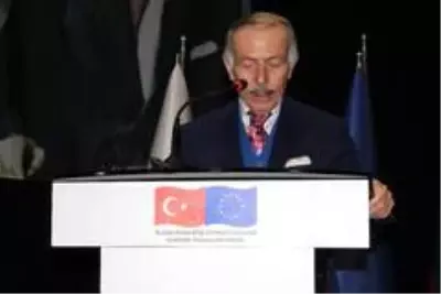 Bayrampaşa'da Sağlık Sporda, Bağlan Hayata Projesi nin final konferansı gerçekleşti