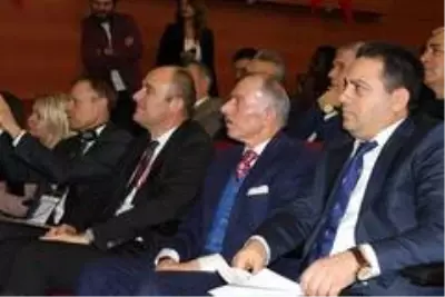 Bayrampaşa'da Sağlık Sporda, Bağlan Hayata Projesi nin final konferansı gerçekleşti