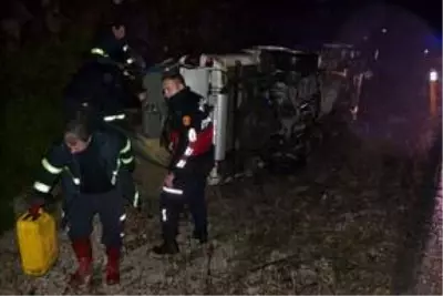 Bilecik'te trafik kazası: 3 yaralı Bilecik'te trafik kazası: 3 yaralı