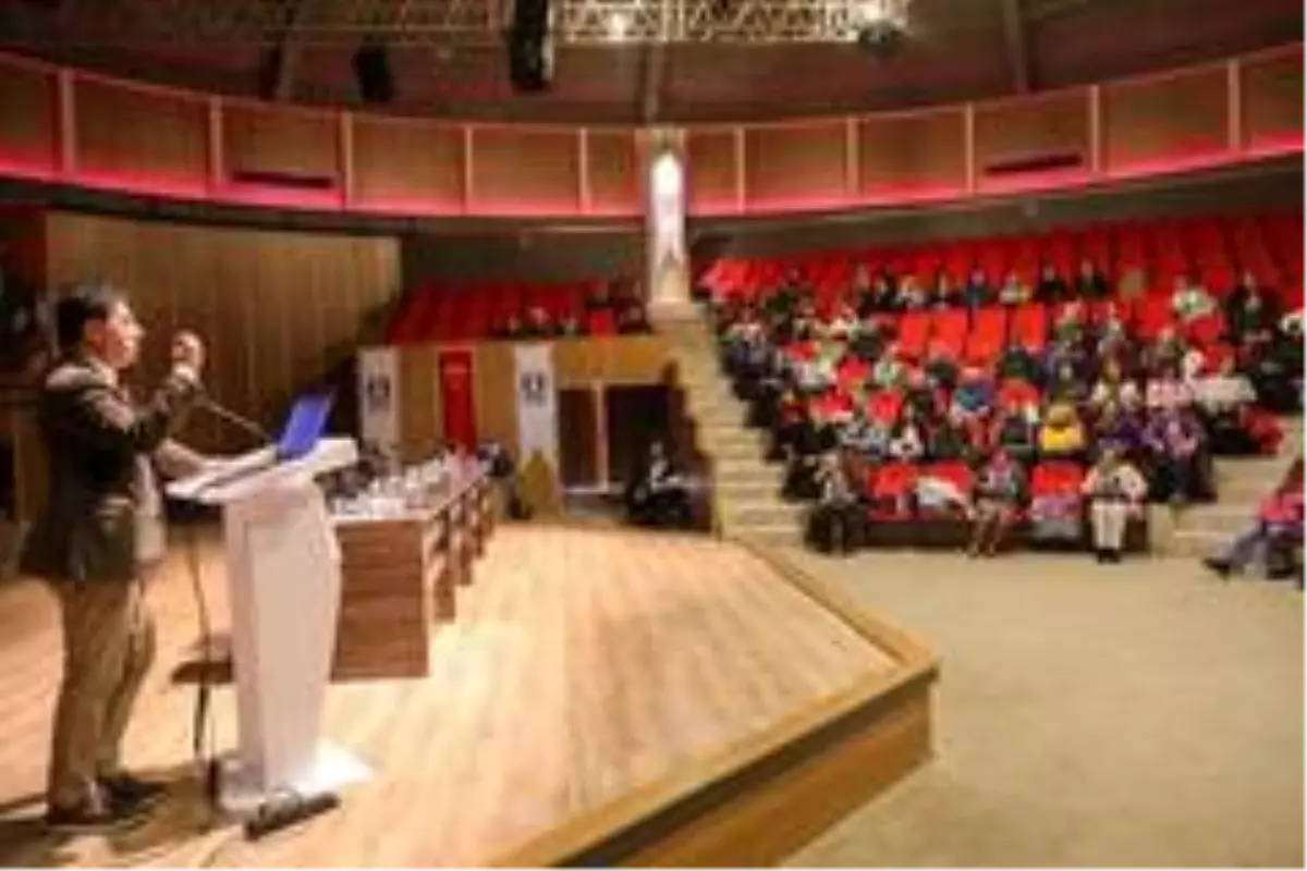 Bodrum'da kadın buluşmasına yoğun katılım