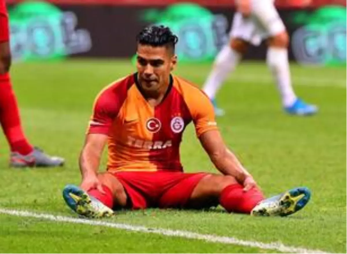 Falcao, sahada koşu çalışmalarına başladı