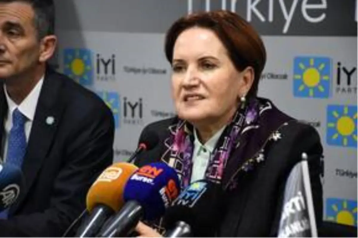 İYİ Parti Genel Başkanı Akşener'den parti içi demokrasi değerlendirmesi Açıklaması