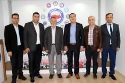 Memur-Sen yenilenen ve yeni oluşturulan komisyonlarla daha da güçlendi Memur-Sen yenilenen ve yeni oluşturulan komisyonlarla daha da güçlendi
