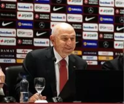 Nihat Özdemir eleştirilere tek tek cevap verdi! Nihat Özdemir eleştirilere tek tek cevap verdi!