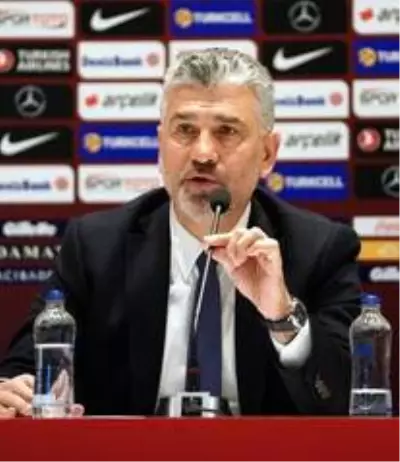 Nihat Özdemir: 'Göztepe-Beşiktaş maçıyla ilgili IFAB'dan cevap bekliyoruz' Nihat Özdemir: 'Göztepe-Beşiktaş maçıyla ilgili IFAB'dan cevap bekliyoruz'