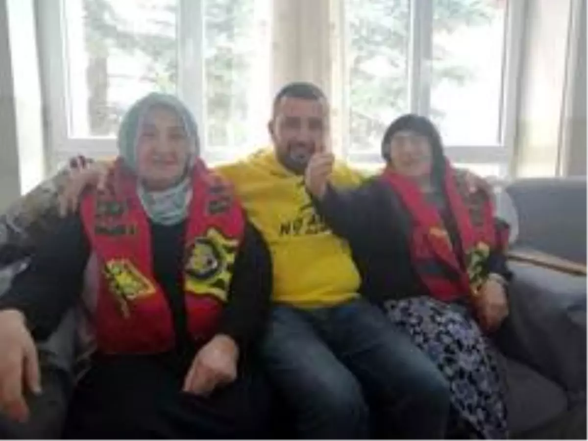 Taraftarlar Derneği'nden huzurevi ziyareti