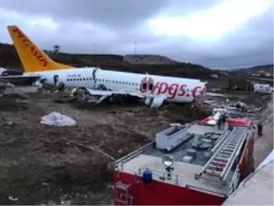Son dakika: Sabiha Gökçen'deki uçak kazasında hayatını kaybedenlerin kimlikleri belirlendi.