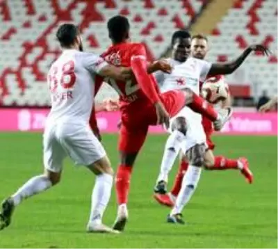 Ziraat Türkiye Kupası: Antalyaspor: 0 - Sivasspor: 0 (İlk yarı) Ziraat Türkiye Kupası: Antalyaspor: 0 - Sivasspor: 0 (İlk yarı)