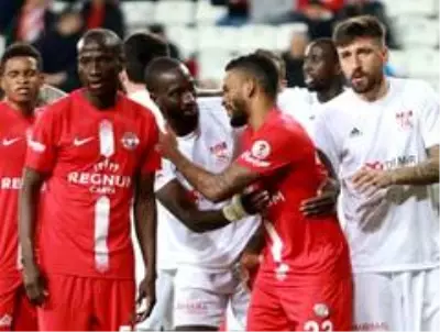 Ziraat Türkiye Kupası: Antalyaspor: 0 - Sivasspor: 0 (Maç sonucu) Ziraat Türkiye Kupası: Antalyaspor: 0 - Sivasspor: 0 (Maç sonucu)