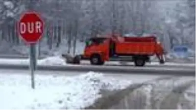 Bolu Dağı'nda kar yağışı etkili oluyor