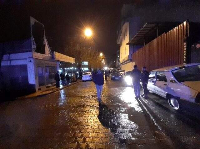 Çarşaf giyerek nadın kılığına giren kişi husumetlisini öldürdü