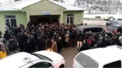Çığ faciasında en çok şehit veren mahalleye ziyaret Çığ faciasında en çok şehit veren mahalleye ziyaret
