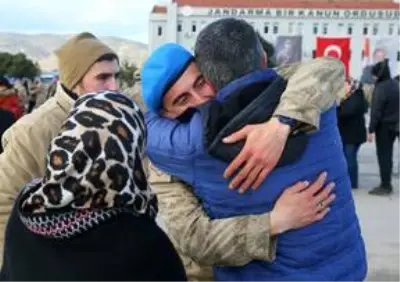 Jandarma uzman erbaşlar terörle mücadele için hazır Jandarma uzman erbaşlar terörle mücadele için hazır