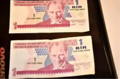 Kesim hatalı 1 YTL'si için 100 bin TL istiyor Kesim hatalı 1 YTL'si için 100 bin TL istiyor