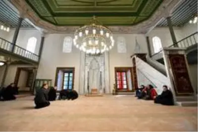 Mehmet Ağa Camisi cemaatine kavuştu Mehmet Ağa Camisi cemaatine kavuştu