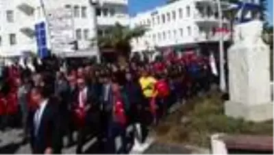 Muğla datça, 'badem çiçeği festivali' ile renklendi Muğla datça, 'badem çiçeği festivali' ile renklendi