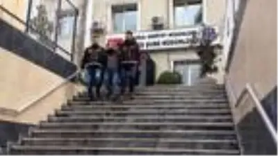 Otomobil hırsızlarına yapılan operasyon kamerada Otomobil hırsızlarına yapılan operasyon kamerada