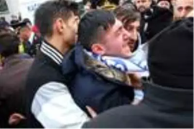 Şehit uzman onbaşı helallik alınması için baba ocağına getirildi Şehit uzman onbaşı helallik alınması için baba ocağına getirildi