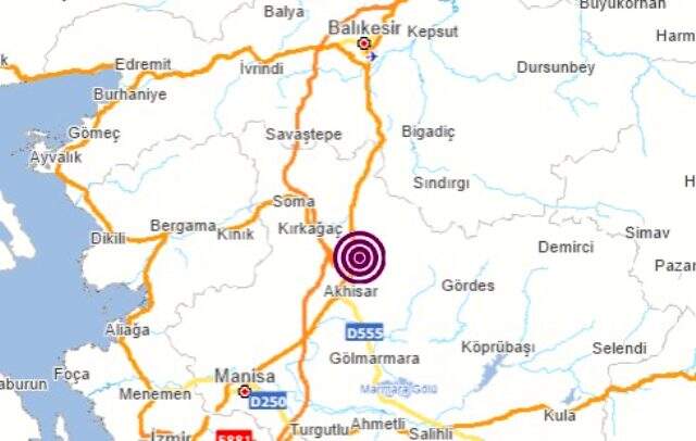 Son dakika: Manisa Akhisar'da 4 büyüklüğünde bir deprem meydana geldi