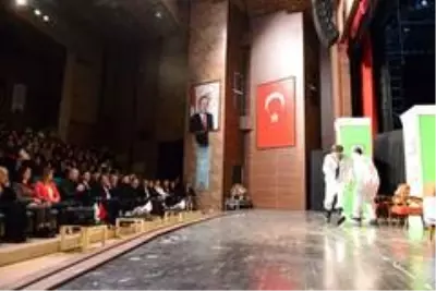Süt kardeşler, Tekirdağlı tiyatroseverlerle buluştu Süt kardeşler, Tekirdağlı tiyatroseverlerle buluştu