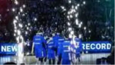 Anadolu Efes, Fenerbahçe Beko'nun rekorunu kırdı! 10 maç kala...