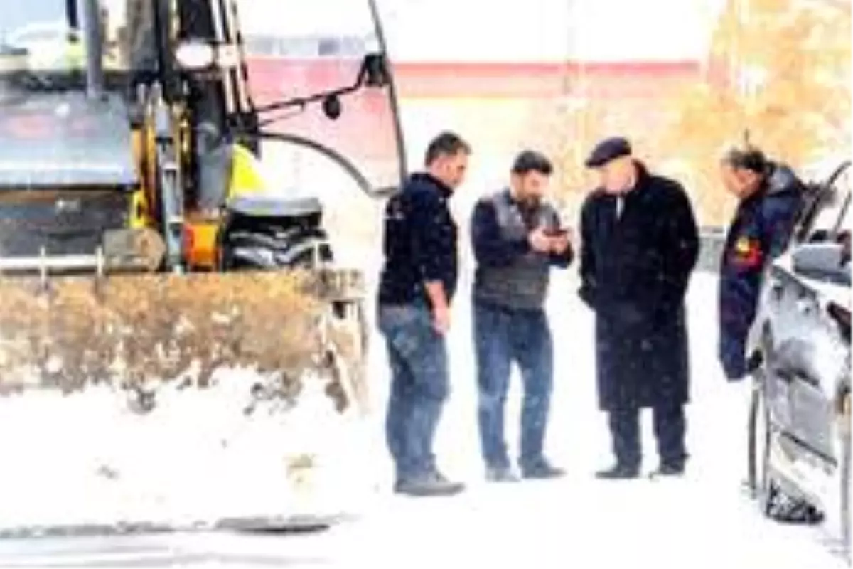 Bayburt Belediyesi'nden karla mücadele seferberliği