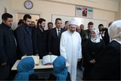 Diyanet İşleri Başkanı Erbaş, Kahramanmaraş'ta Kuran kursu açtı Diyanet İşleri Başkanı Erbaş, Kahramanmaraş'ta Kuran kursu açtı