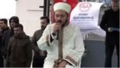 Erbaş: 'Bizim Kur'an kurslarımız, kötülüklerden insanları uzaklaştırmanın merkezleridir' Erbaş: 'Bizim Kur'an kurslarımız, kötülüklerden insanları uzaklaştırmanın merkezleridir'
