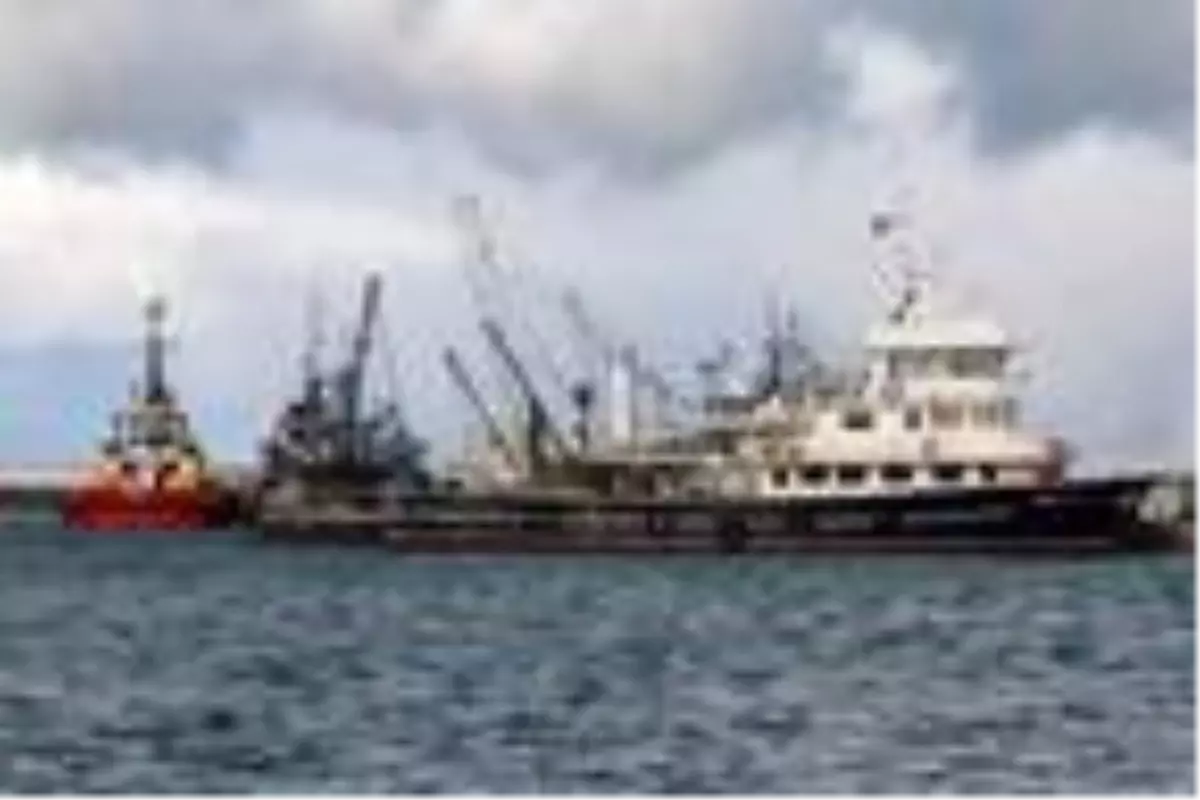 Fırtına balıkçıları vurdu