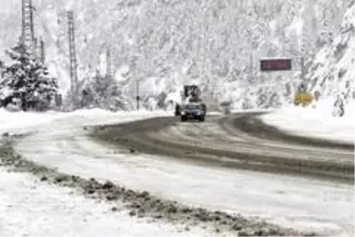 Gümüşhane'de kar yağışı Gümüşhane'de kar yağışı
