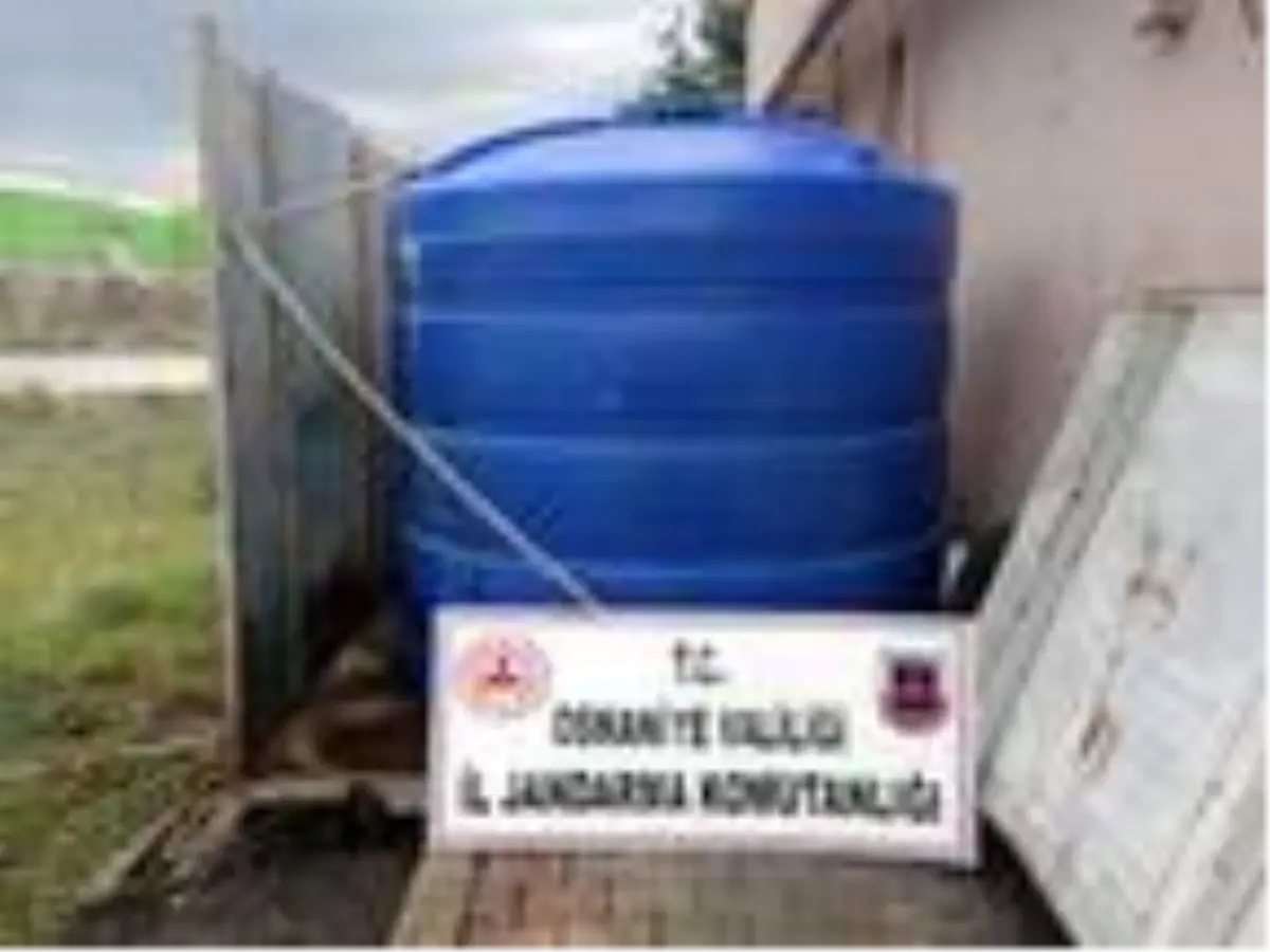 Jandarmadan, gizli düzenekle kaçak akaryakıt satanlara operasyon