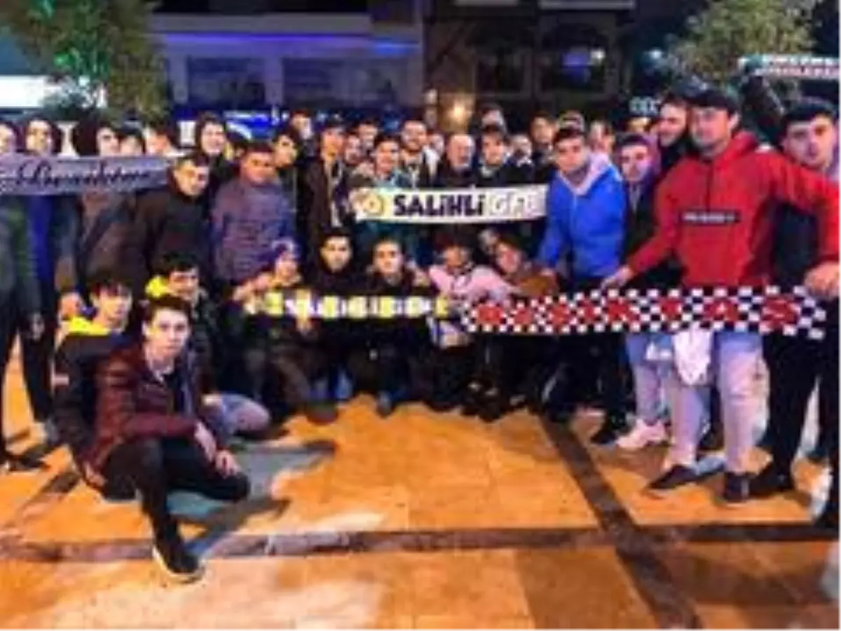 Taraftarlar yeşil-beyaz için kenetlendi