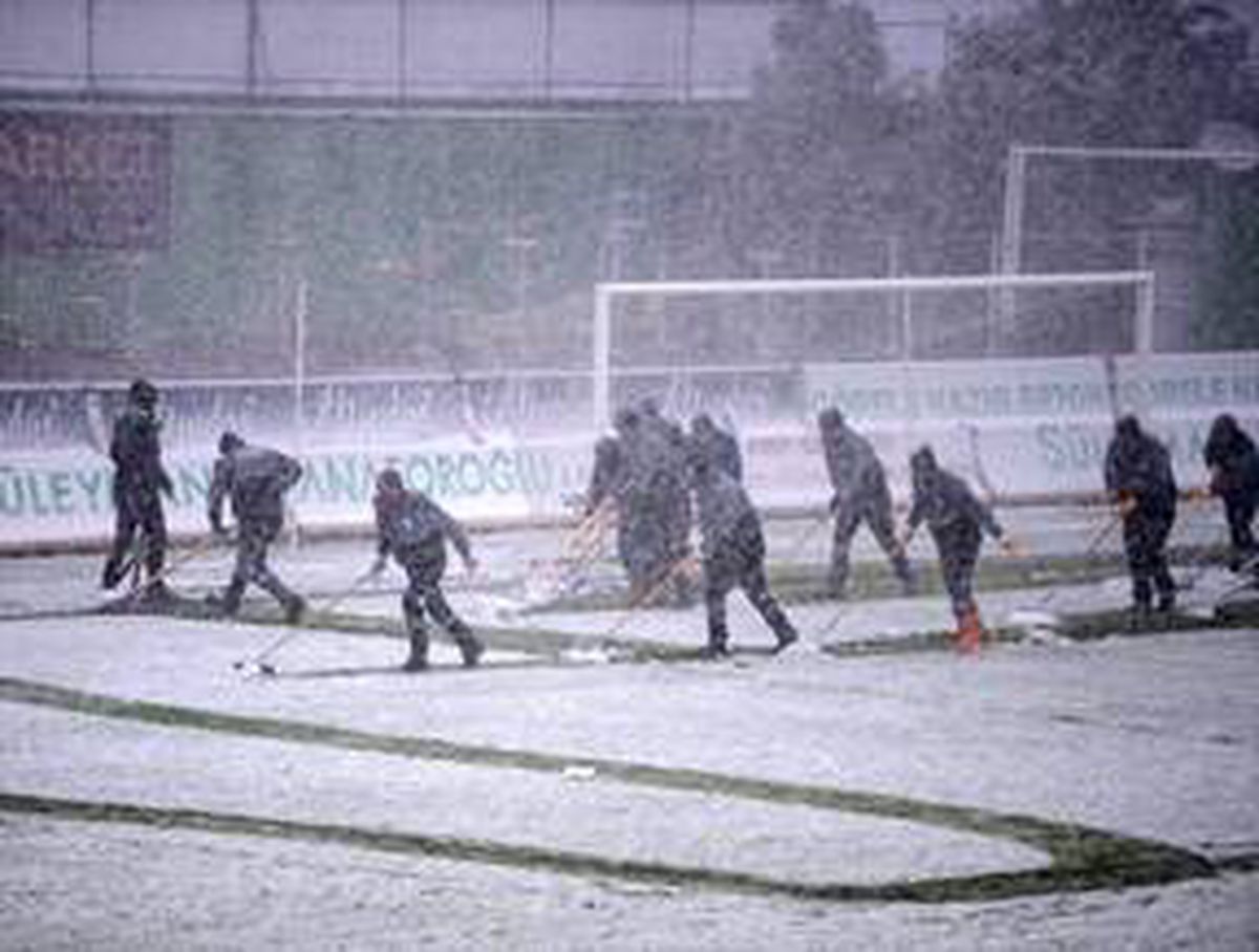 Giresunspor-İstanbulspor maçı tatil edildi