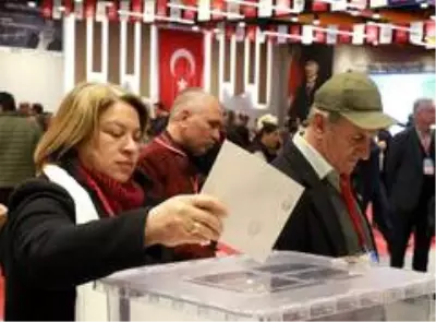 Antalya CHP'de Bayar dönemi Antalya CHP'de Bayar dönemi