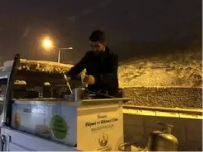 Başkan Tören karla mücadele çalışmalarını yerinde inceledi Başkan Tören karla mücadele çalışmalarını yerinde inceledi