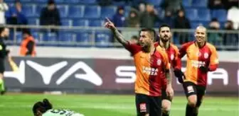 Fuat Çapa: Galatasaray, Kasımpaşa'yı deplasmanda 3-0 yendi ve üst üste 5. galibiyetini aldı Fuat Çapa: Galatasaray, Kasımpaşa'yı deplasmanda 3-0 yendi ve üst üste 5. galibiyetini aldı