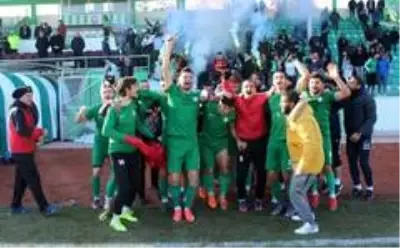 Gol düellosunu Salihli kazandı Gol düellosunu Salihli kazandı