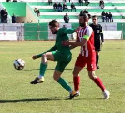Gol düellosunu Salihli kazandı Gol düellosunu Salihli kazandı
