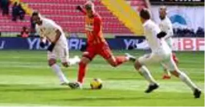 Hes Kablo Kayserispor, sahasında Fraport TAV Antalyaspor ile 2-2 berabere kaldı Hes Kablo Kayserispor, sahasında Fraport TAV Antalyaspor ile 2-2 berabere kaldı