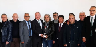 İzmir'de gümrük çalışanları, futbol turnuvasında buluştu