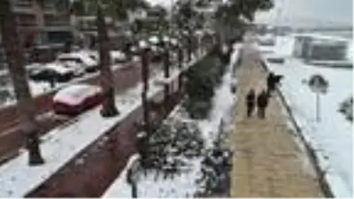 Karadeniz'de kar esareti; okullar tatil