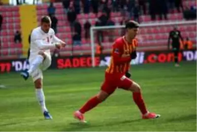 Kayserispor ile Antalyaspor yenişemedi Kayserispor ile Antalyaspor yenişemedi