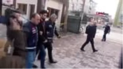 Konya sevgilisinin dövdüğü kadını kurtarmak isterken katil olan kadir'e, twitter'dan destek Konya sevgilisinin dövdüğü kadını kurtarmak isterken katil olan kadir'e, twitter'dan destek