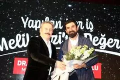 Melikgazi'de söyleşi ve şiir gecesine büyük ilgi Melikgazi'de söyleşi ve şiir gecesine büyük ilgi