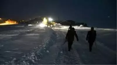 Tendürek Dağı eteğindeki 78 yaşındaki hasta için seferber oldular