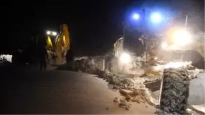 Tendürek Dağı eteğindeki 78 yaşındaki hasta için seferber oldular