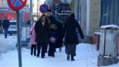 Ardahan'da Sibirya soğukları! Termometreler eksi 31'i gördü Ardahan'da Sibirya soğukları! Termometreler eksi 31'i gördü