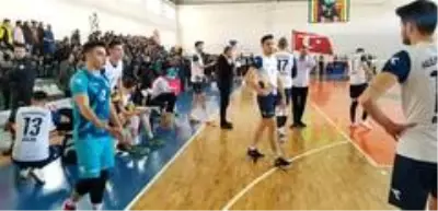 Haliliye Belediyespor liderliği sürdürüyor