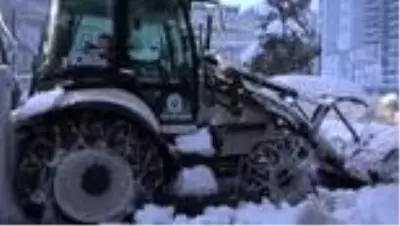 Karadeniz’de kar yaşamı olumsuz etkiliyor